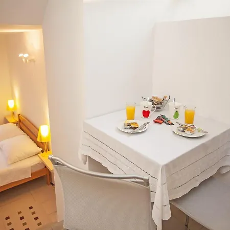 Maro & Baro Appartement *