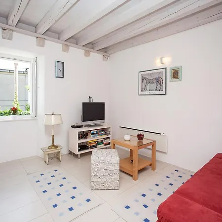 Maro & Baro Appartement *