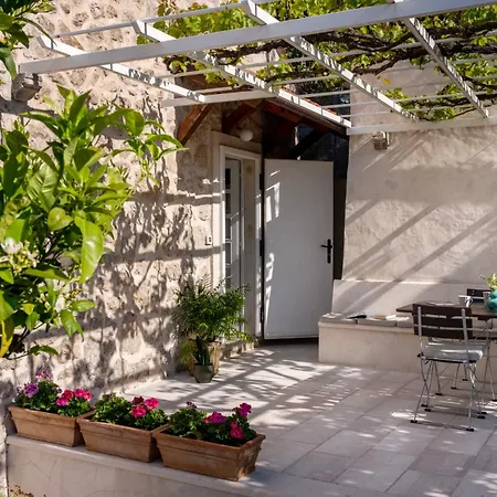Maro & Baro Apartments, Near Old Town Apartman Dubrovnik