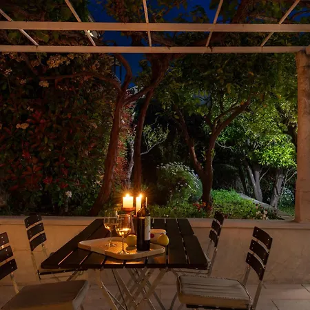 Maro & Baro Apartments, Near Old Town Dubrovnik