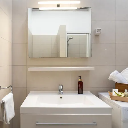 Διαμέρισμα Maro & Baro Apartments, Near Old Town